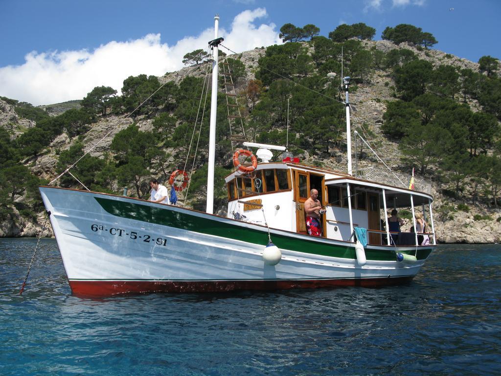 Botel Cabo Negro Port de Pollença